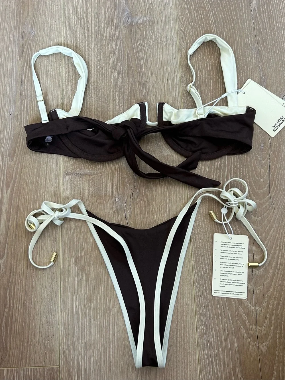NWT New Monday Swimwear Cala Roja Top and Palma Thong in Espresso/Ivory Size S